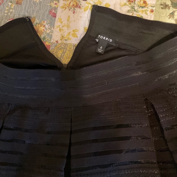 Torrid - Size 12 - like new! Worn 1x - Picture 2 of 4